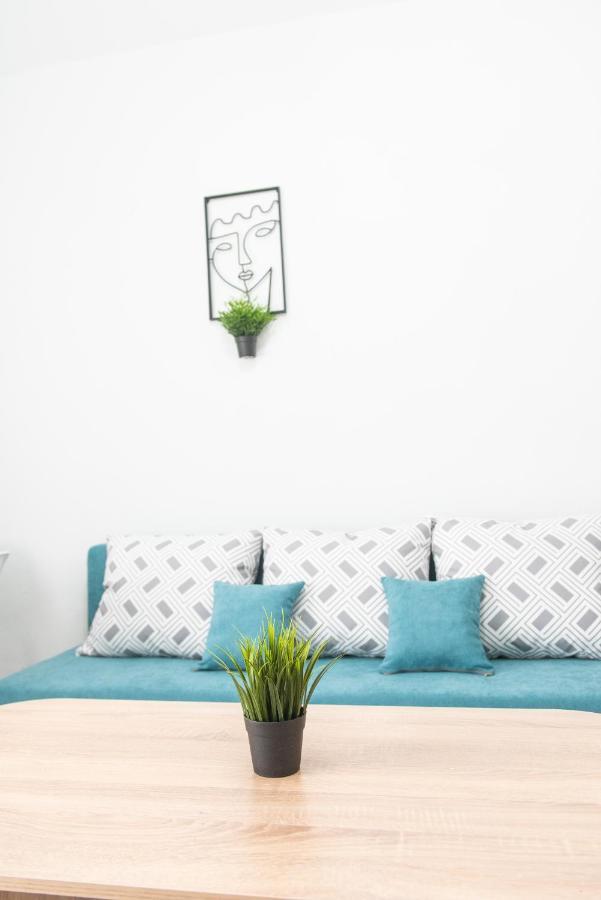 Chris & Mary Comfort Rooms 2 Skala Neon Epivaton Exterior foto